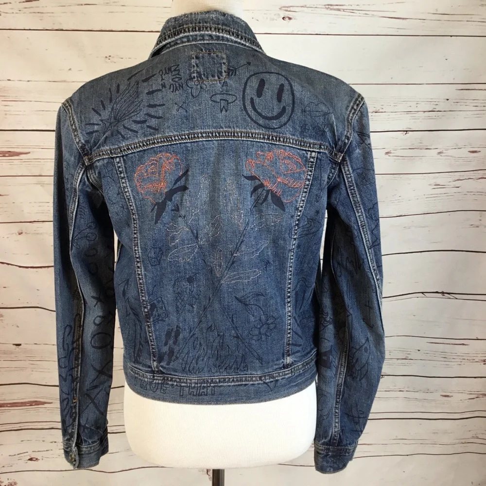 American Eagle Outfitters‎ Graffiti Denim Jacket